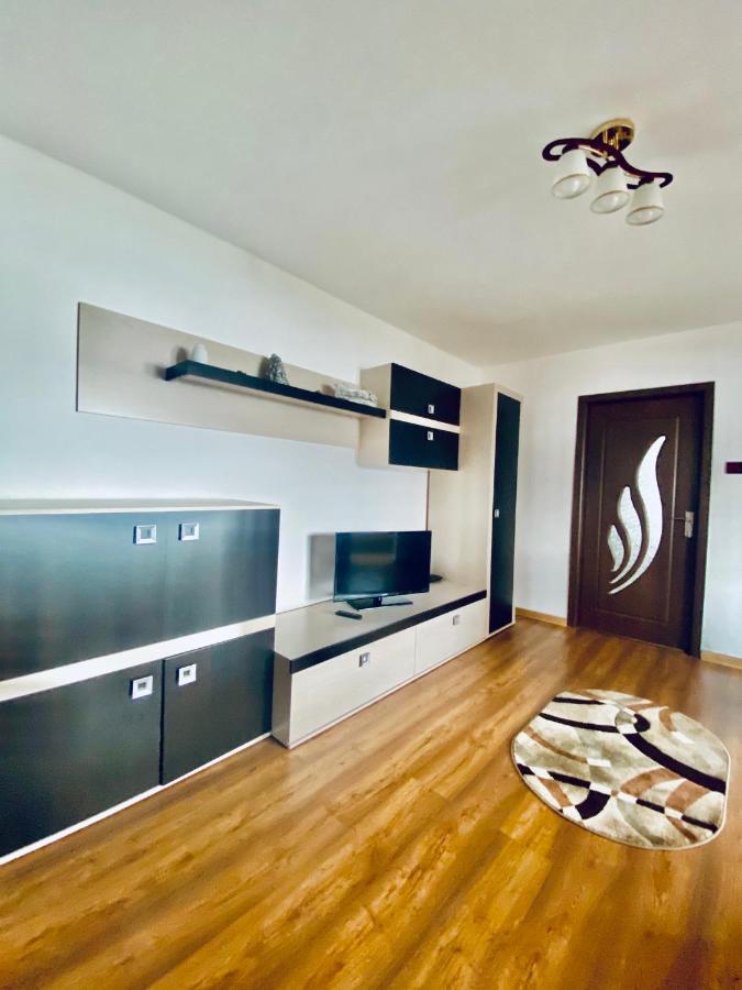 Ferienwohnung Apartament Sunshine Orşova Exterior foto